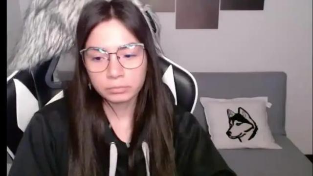 Image 7 of wolfs_daughter Stream on Chaturbate on 11 days ago