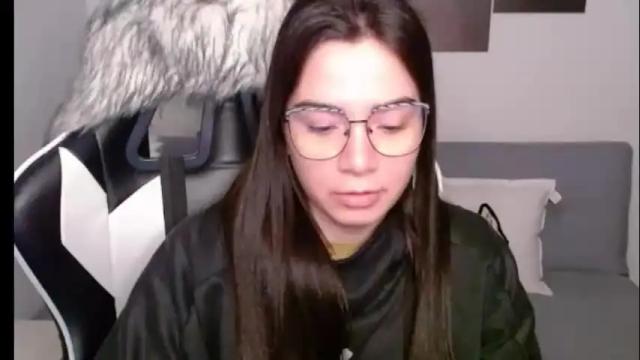 Image 11 of wolfs_daughter Stream on Chaturbate on 4 days ago