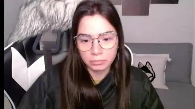Image 12 of wolfs_daughter Stream on Chaturbate on 4 days ago