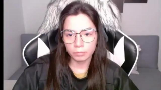 Image 10 of wolfs_daughter Stream on Chaturbate on 3 days ago