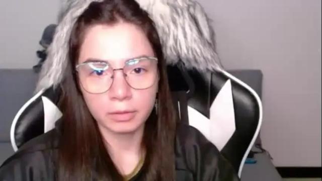 Image 6 of wolfs_daughter Stream on Chaturbate on 1 month ago