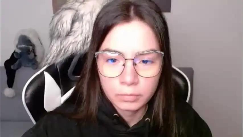 wolfs_daughter Chaturbate