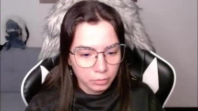 Image 10 of wolfs_daughter Stream on Chaturbate on 1 month ago