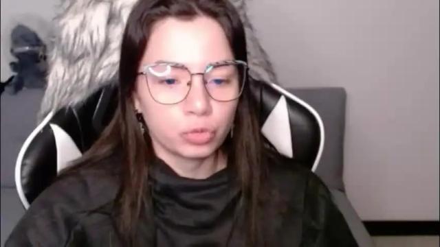 Image 6 of wolfs_daughter Stream on Chaturbate on 1 month ago