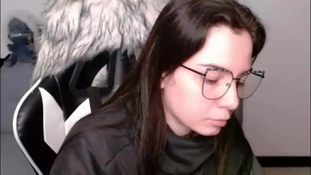 Image 7 of wolfs_daughter Stream on Chaturbate on 1 month ago