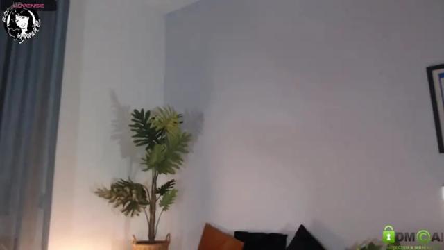 Image 10 of wonder_brunette Stream on Chaturbate on 19 months ago
