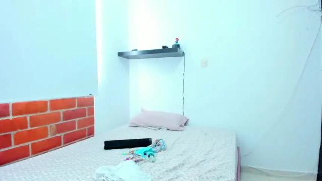 Image 8 of wonderfullalice17 Stream on Chaturbate on 14 months ago