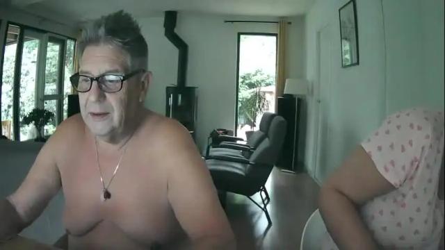 Image 6 of woodwurm Stream on Chaturbate on 25 days ago