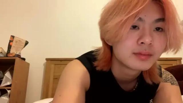 Image 2 of wooshiesushie Stream on Chaturbate on 16 months ago
