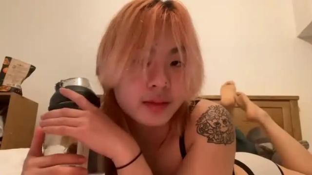 Image 8 of wooshiesushie Stream on Chaturbate on 16 months ago