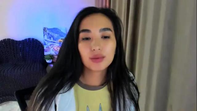 Image 10 of worldofkim Stream on Chaturbate on 1 month ago