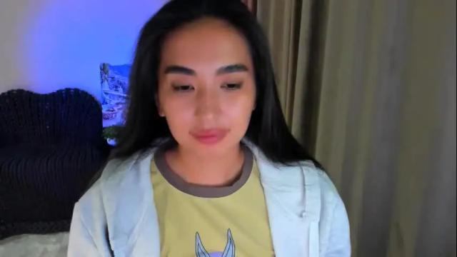 Image 12 of worldofkim Stream on Chaturbate on 1 month ago
