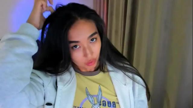 Image 7 of worldofkim Stream on Chaturbate on 1 month ago