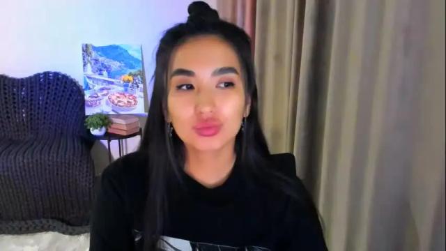 Image 11 of worldofkim Stream on Chaturbate on 1 month ago