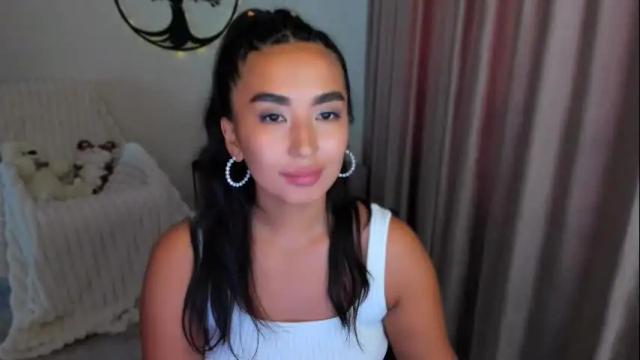 Thumbnail 2, worldofkim's Stream at Chaturbate, 4 months ago