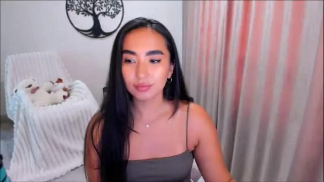 Image 7 of worldofkim Stream on Chaturbate on 3 months ago