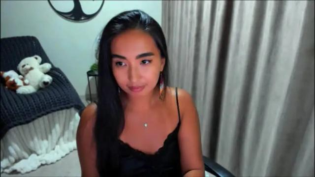 Image 8 of worldofkim Stream on Chaturbate on 3 months ago