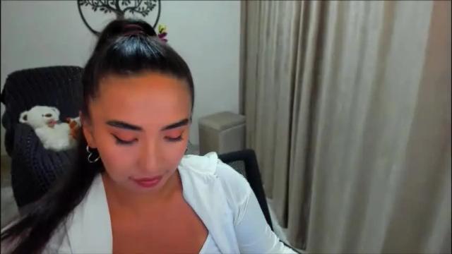 Thumbnail 1, worldofkim's Stream at Chaturbate, 2 months ago