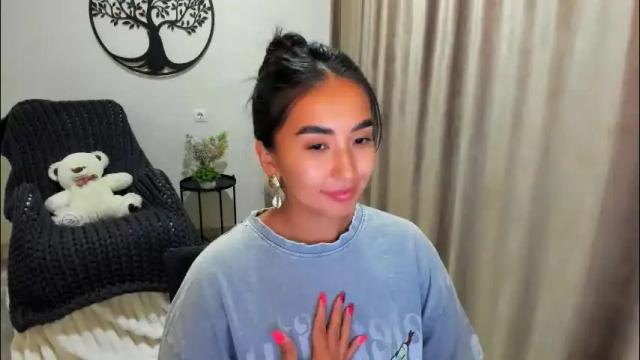 Thumbnail 3, worldofkim's Stream at Chaturbate, 2 months ago