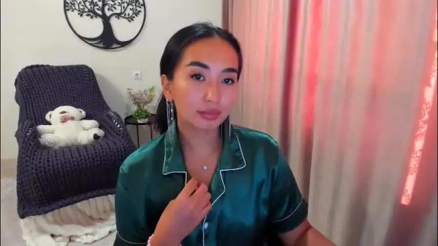 Image 11 of worldofkim Stream on Chaturbate on 1 month ago