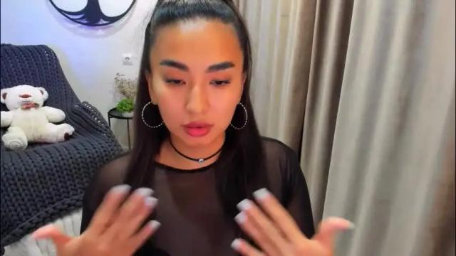 Image 7 of worldofkim Stream on Chaturbate on 5 days ago