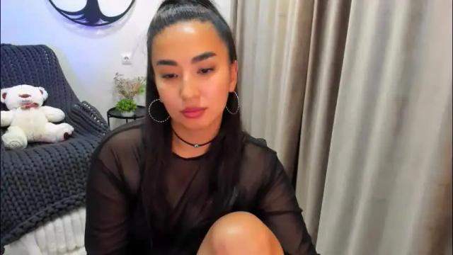 Image 8 of worldofkim Stream on Chaturbate on 5 days ago