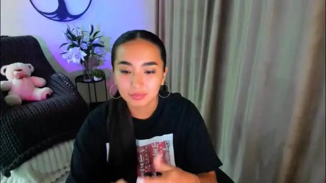 Thumbnail 3, worldofkim's Stream at Chaturbate, 7 hours ago