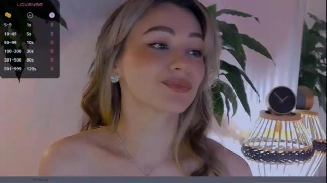 Image 4 of worldsbaby Stream on Chaturbate on 16 days ago