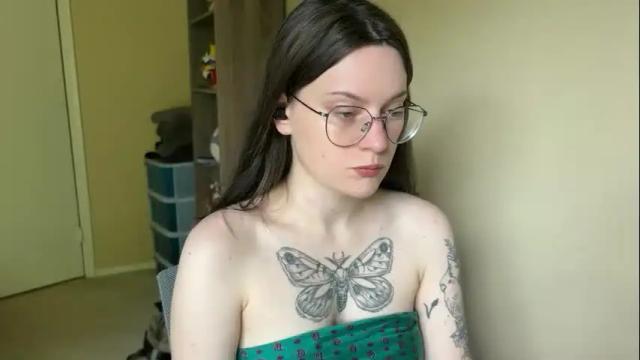 Image 2 of worship_lucina Stream on Chaturbate on 1 month ago