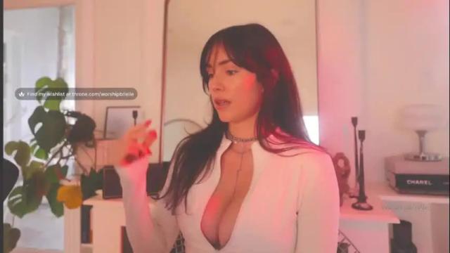 Image 3 of worshipbrielle Stream on Chaturbate on 1 month ago