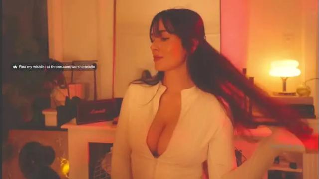 Image 7 of worshipbrielle Stream on Chaturbate on 1 month ago