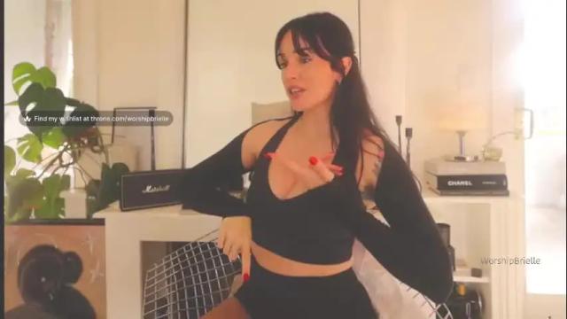 Image 4 of worshipbrielle Stream on Chaturbate on 1 month ago