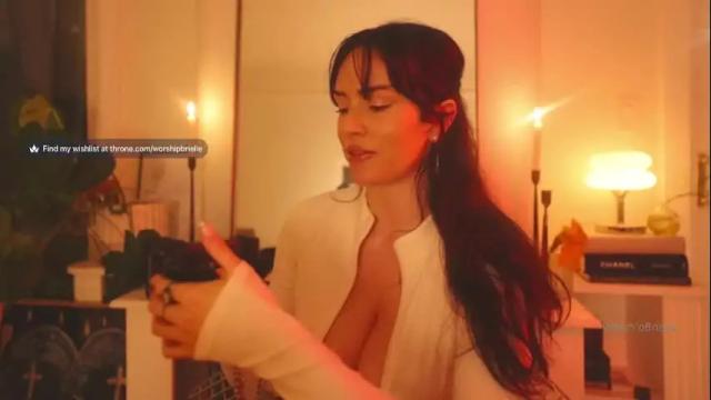 Image 7 of worshipbrielle Stream on Chaturbate on 2 months ago