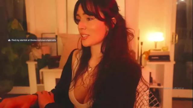 Image 8 of worshipbrielle Stream on Chaturbate on 1 month ago