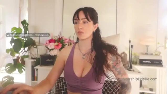 Image 8 of worshipbrielle Stream on Chaturbate on 1 month ago