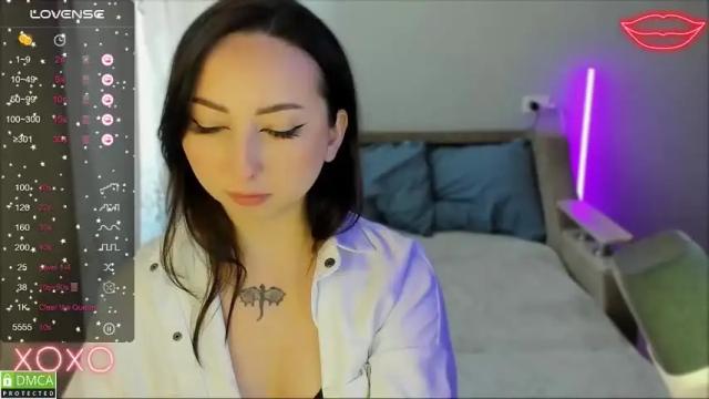 Image 2 of wow_sue Stream on Chaturbate on 14 months ago