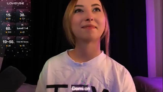 Image 11 of wow_sue Stream on Chaturbate on 1 month ago