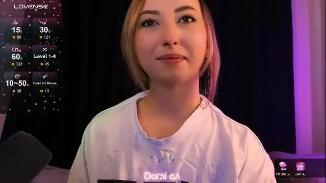 Image 8 of wow_sue Stream on Chaturbate on 1 month ago