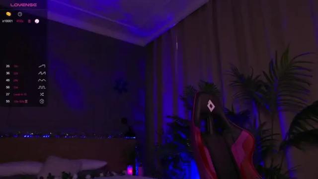 Image 11 of wowkatina Stream on Chaturbate on 17 months ago