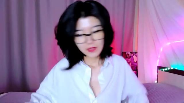 Image 2 of wwinkoo Stream on Chaturbate on 18 months ago