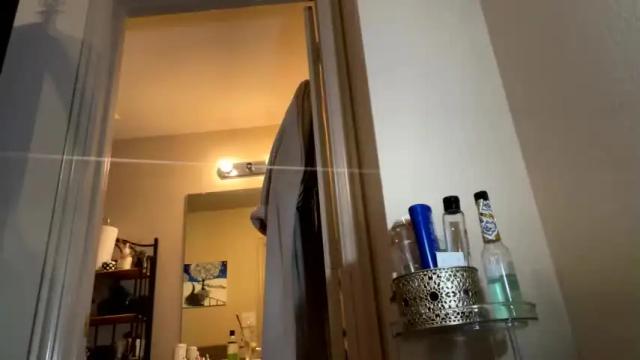 Image 10 of wynterheat Stream on Chaturbate on 13 months ago