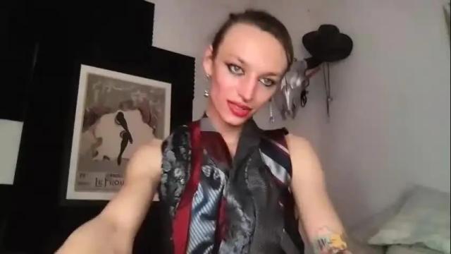 Image 7 of wytransgal Stream on Chaturbate on 17 months ago