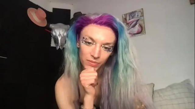 Image 12 of wytransgal Stream on Chaturbate on 16 months ago