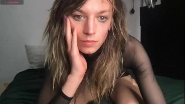 Image 3 of wytransgal Stream on Chaturbate on 16 months ago