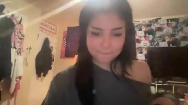 Image 11 of x3rawrprincess Stream on Chaturbate on 15 months ago