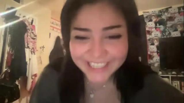 Image 8 of x3rawrprincess Stream on Chaturbate on 15 months ago