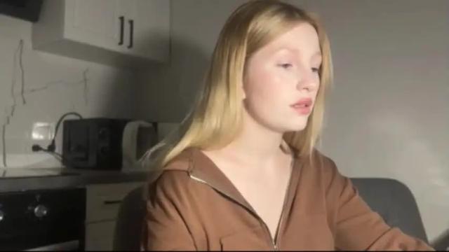 Image 10 of x__ivy_x Stream on Chaturbate on 14 months ago