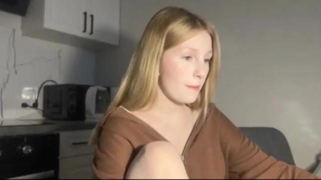 Image 6 of x__ivy_x Stream on Chaturbate on 14 months ago