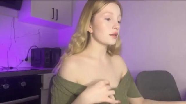Image 7 of x__ivy_x Stream on Chaturbate on 14 months ago