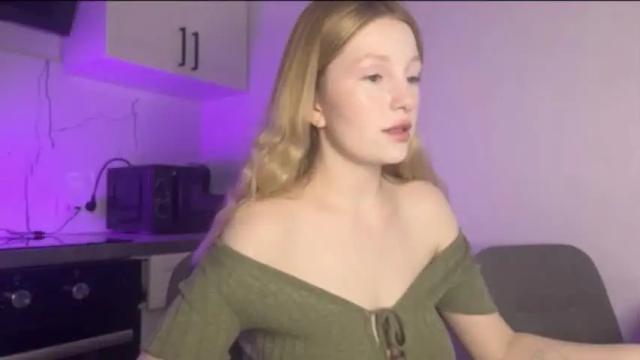 Image 8 of x__ivy_x Stream on Chaturbate on 14 months ago